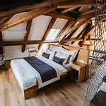 Boutique Corso Hotel Revnice