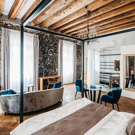 Hotel Boutique Corso 4*