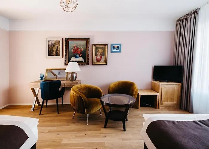 Boutique Corso فندق Řevnice